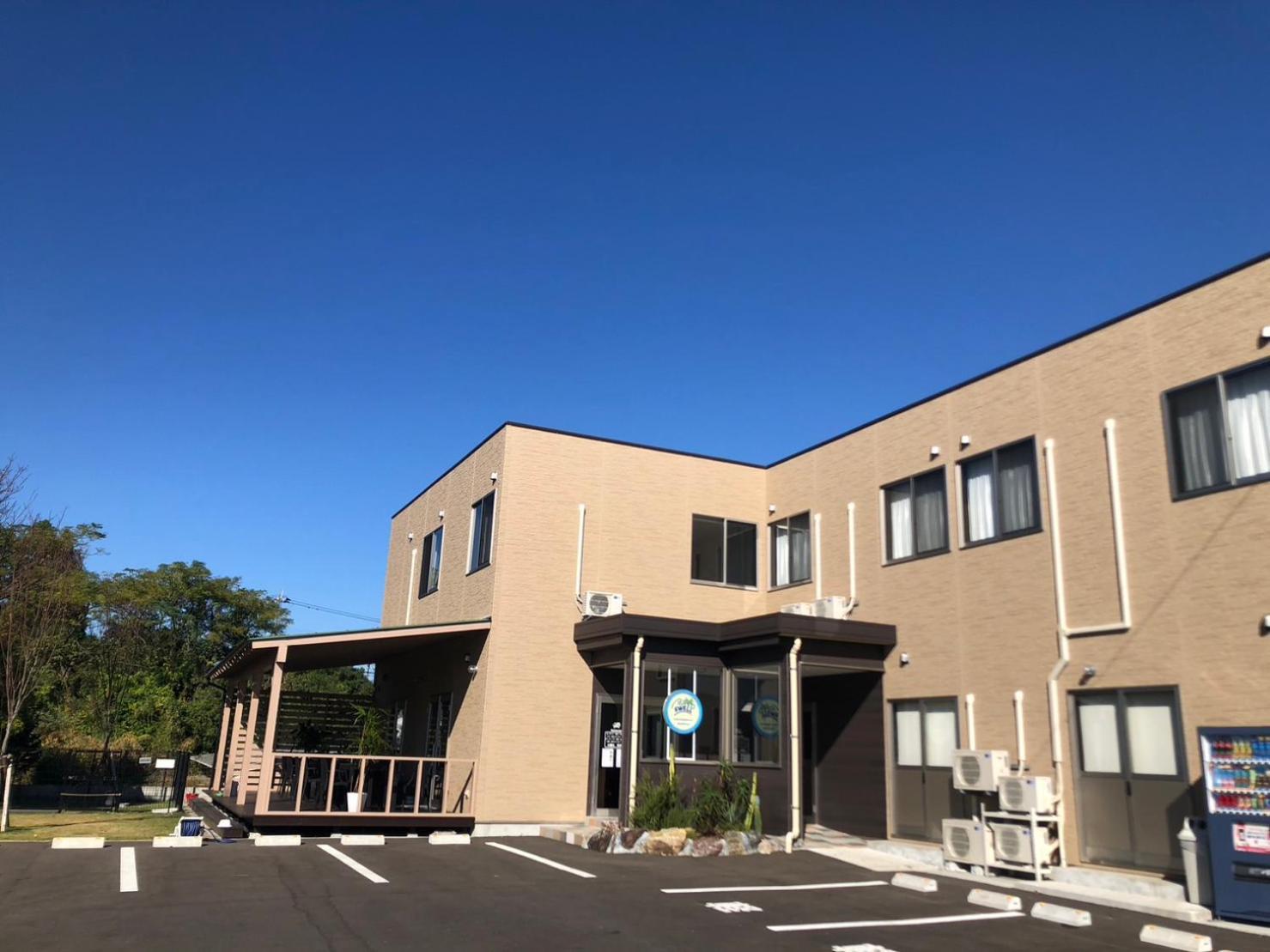 Swell Hostel Hyuga Buitenkant foto